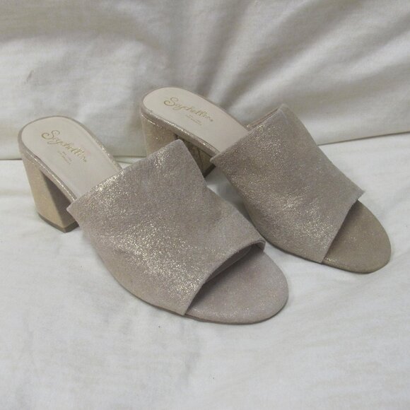 Seychelles Adapt Silver Leather Upper Heels - 3 Inch Heels - Picture 2 of 8